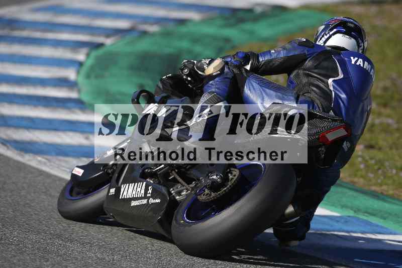 /Archiv-2024/02 29.01.-02.02.2024 Moto Center Thun Jerez/Gruppe blau-blue/backside